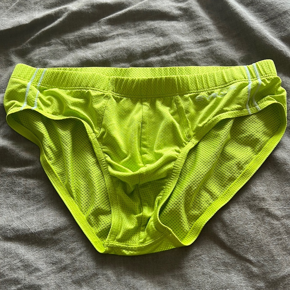 Evolve mens briefs